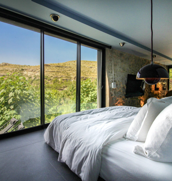 SUITE BAKO