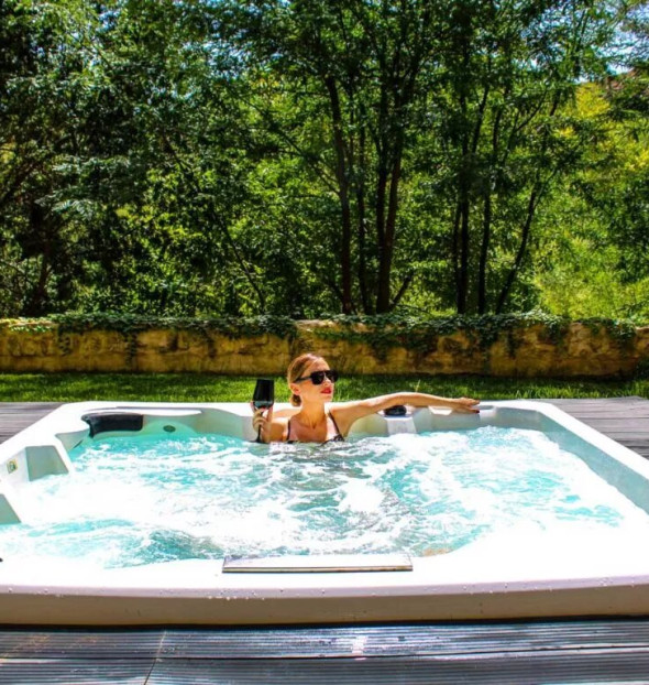 Hoteles con jacuzzi en la habitación y bañera hidromasaje