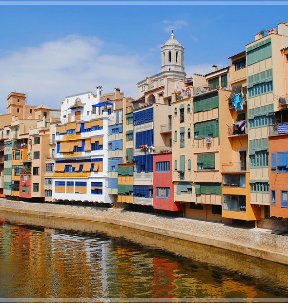 Hoteles Casas y Turismos Rurales en Girona con encanto romantico