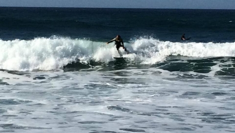 Surf en las playas cercanas a Puerto de Vega