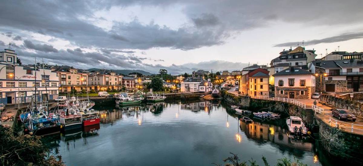 Experience "Sailing the Cantabrian Sea"