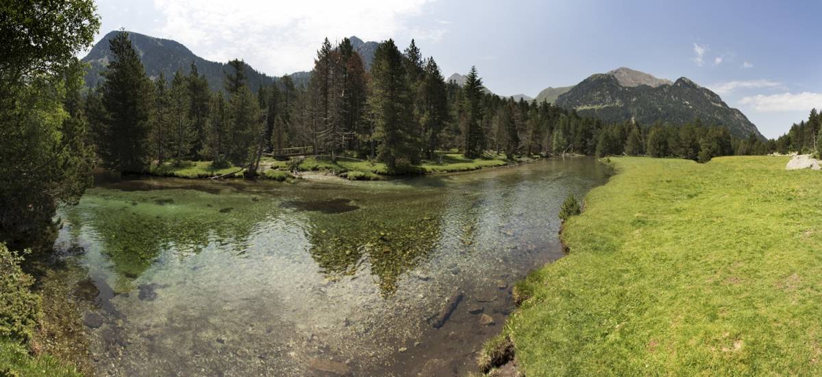 Experiencia "Descubre los Pirineos: Senderismo y Trekking"