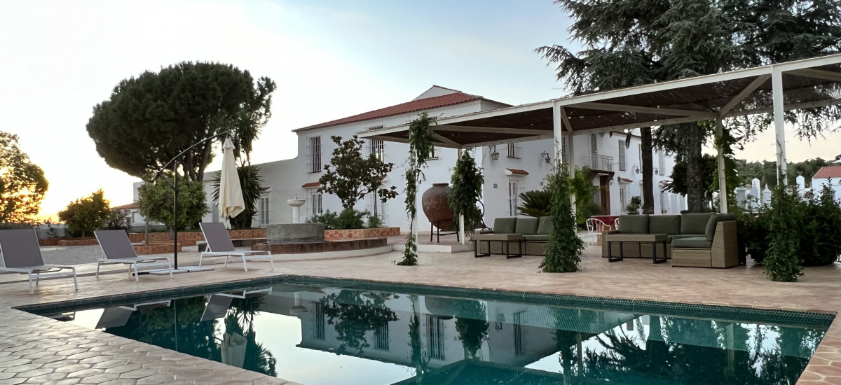 <strong>Acepados Cortijo Boutique</strong>