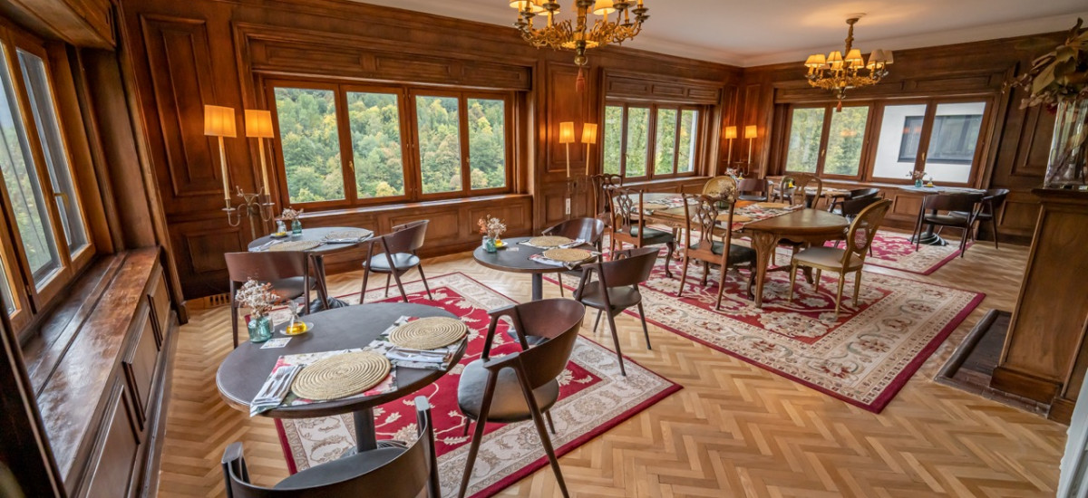 Angelats Hotel