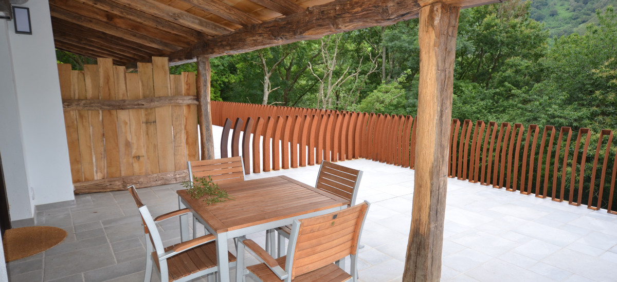 Arantza Apartamentuak. 3 llaves