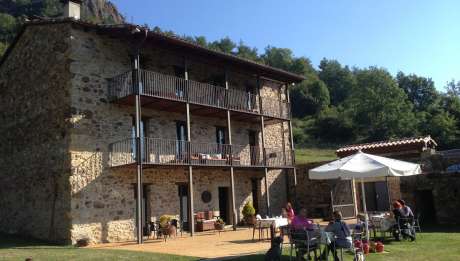 La Casassa de Ribes in Ribas de Freser Girona Garden Hotel