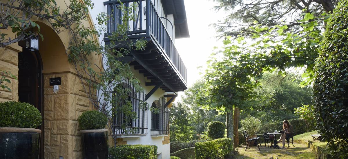 Arbos House