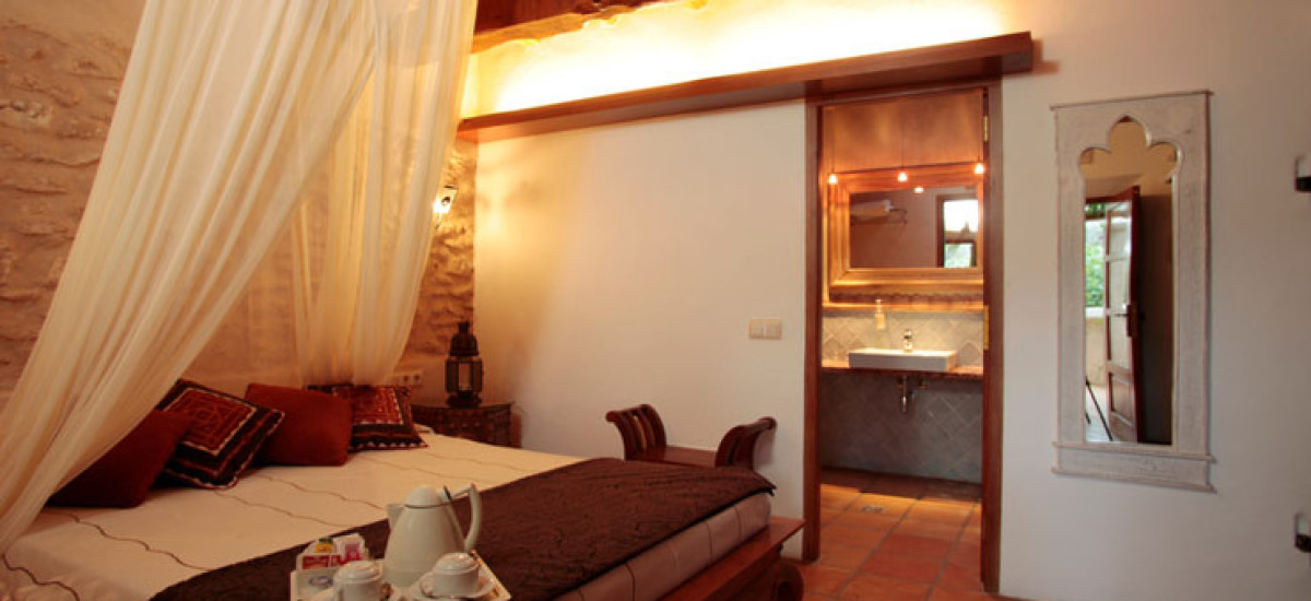 Rusticae Ibiza Hotel charming Can Lluc bedroom