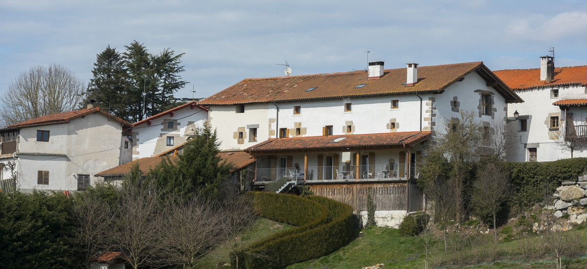 Casa Rural de Alquiler Completo Azpikoetxea