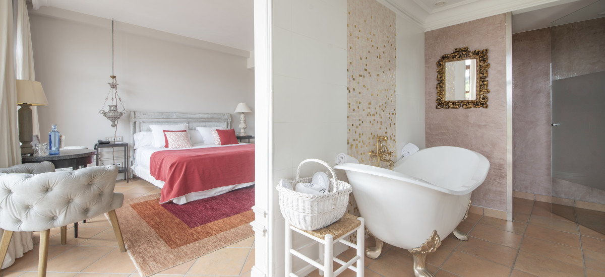 Casa AnaMaria Hotel & Villas