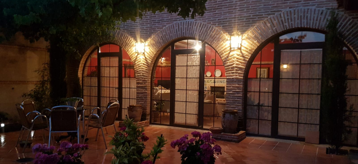 Casa de Alquiler Completo El Retiro del Conde