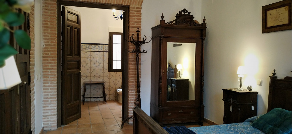 Casa de Alquiler Completo El Retiro del Conde