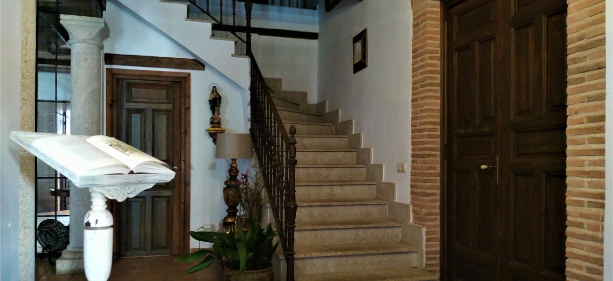 Casa de Alquiler Completo El Retiro del Conde