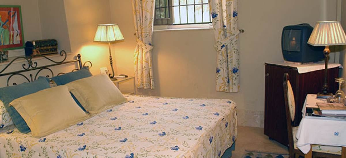 Rusticae charming Hotel Granada bedroom