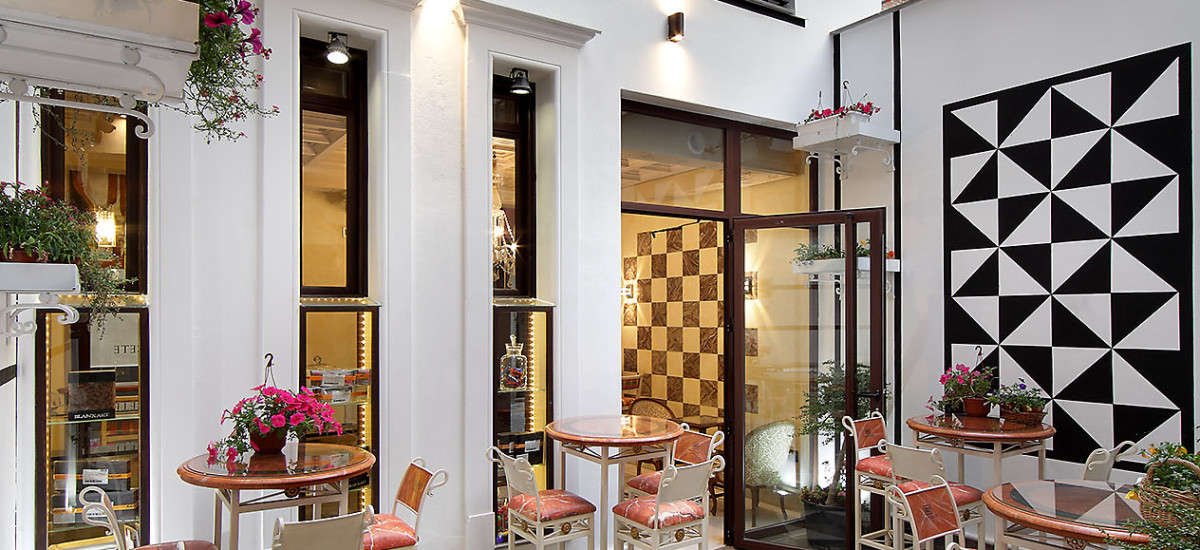 Rusticae Hotel Granada con encanto Terraza