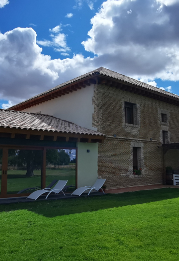 <strong>Casa Rural Nogalia Jardín</strong>