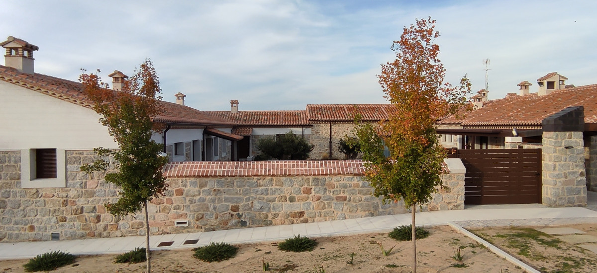 Caserío Fuentesclaras