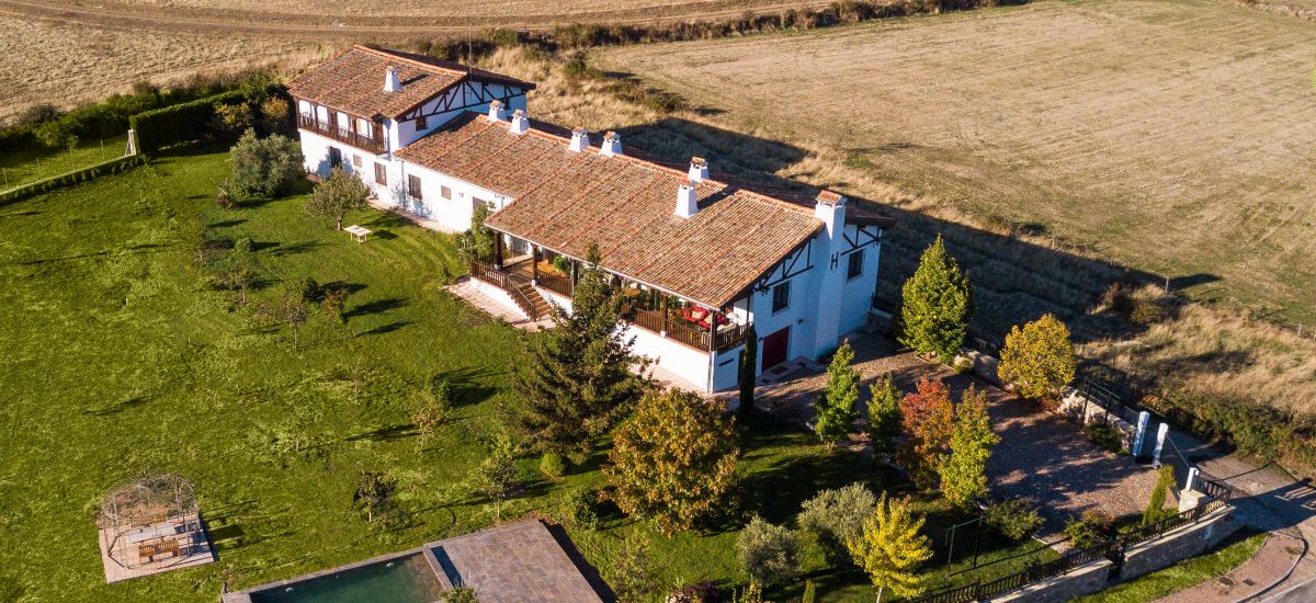 Casón de la Pinilla, Alquiler Completo