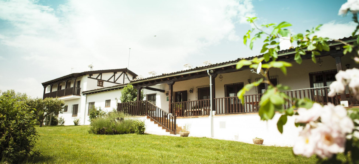 Casón de la Pinilla, Alquiler Completo
