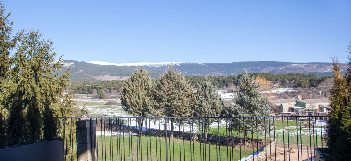 Duruelo Mountain Suites