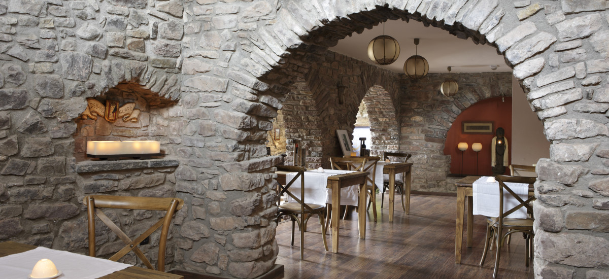 Rusticae Huesca charming Hotel Acebo de Casa Muria dining room