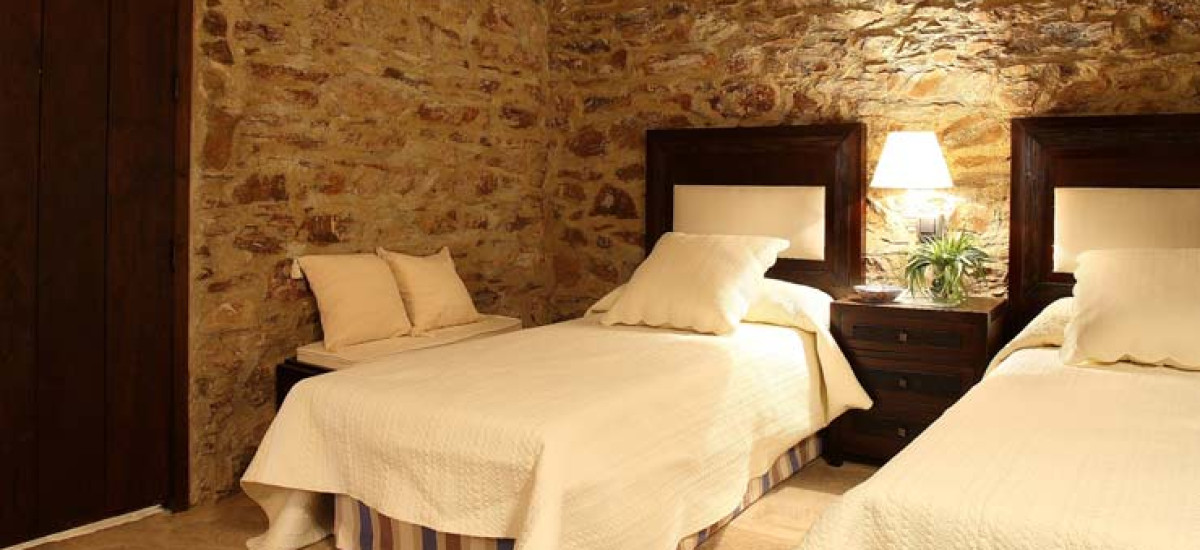 Rusticae Jaén charming Hotel El Añadio bedroom