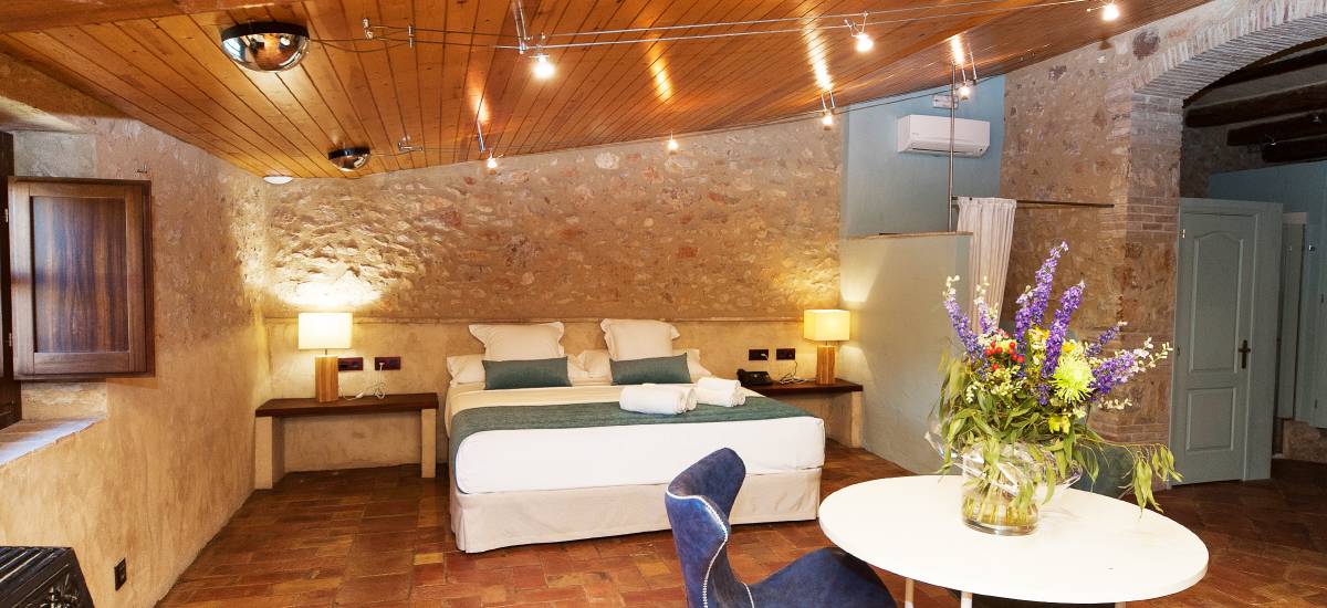 Hotel Mol   L  Escala Rusticae Hotels Book now online 