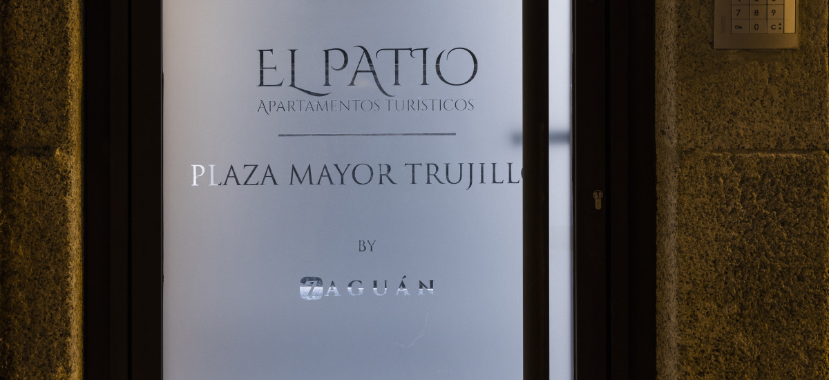 El Patio Plaza Mayor Trujillo