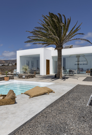 Finca El Rincón de Lanzarote en Tías piscina jardin