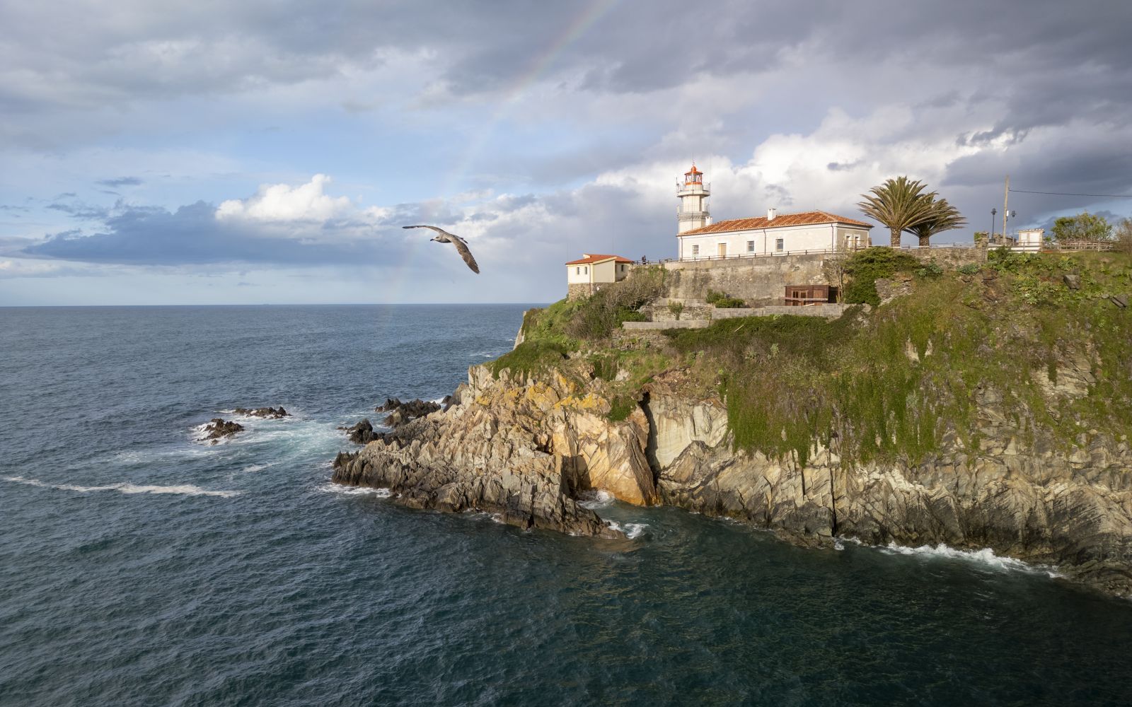 <strong>Faro de Cudillero</strong>. 