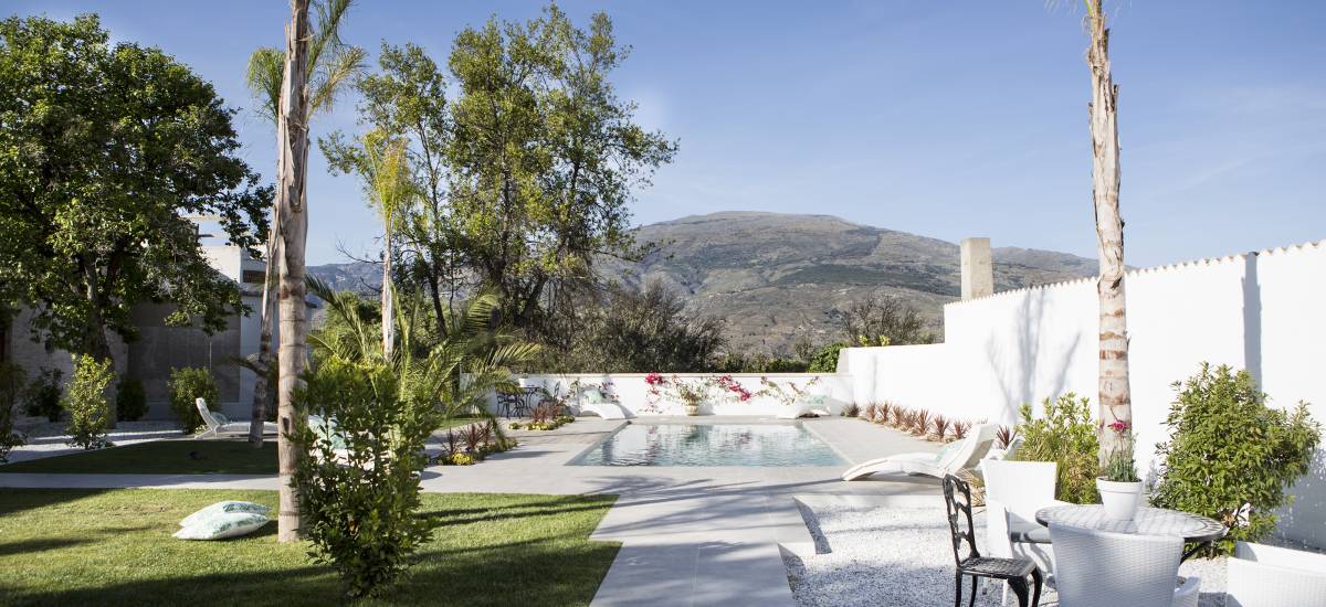 Finca Casa Bela full rental house Room Rusticae Garden 2