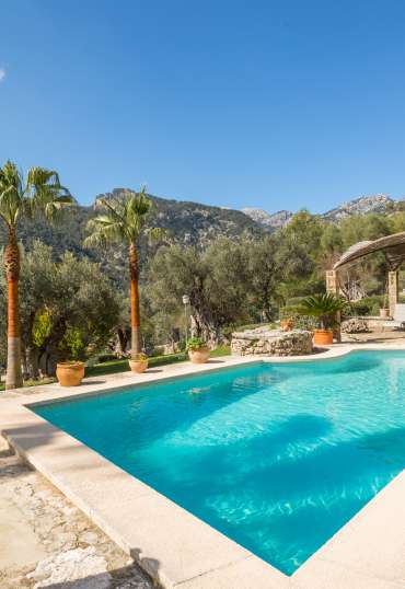 <strong>Finca Hotel Es Castell</strong> Hotel con piscina