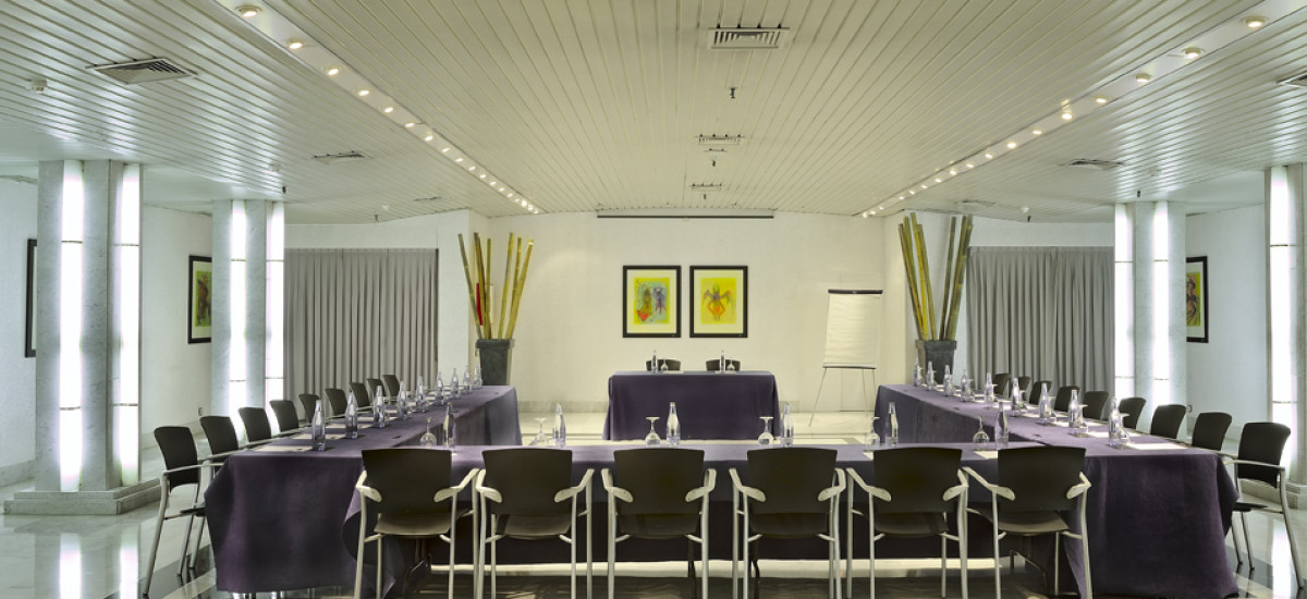  rusticae barcelona boutique hotel meeting room