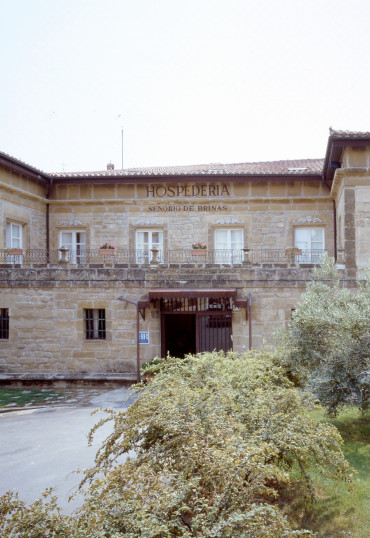 Rusticae La Rioja Hotel Señorío de Briñas rural outside