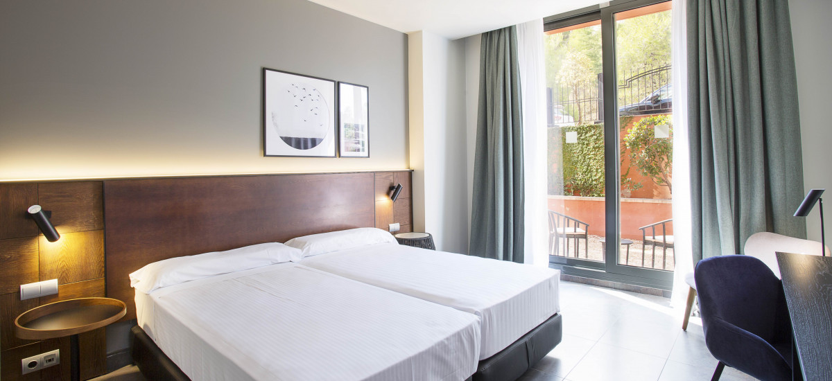 Hotel Barcelona Golf Resort 4*Sup & Spa