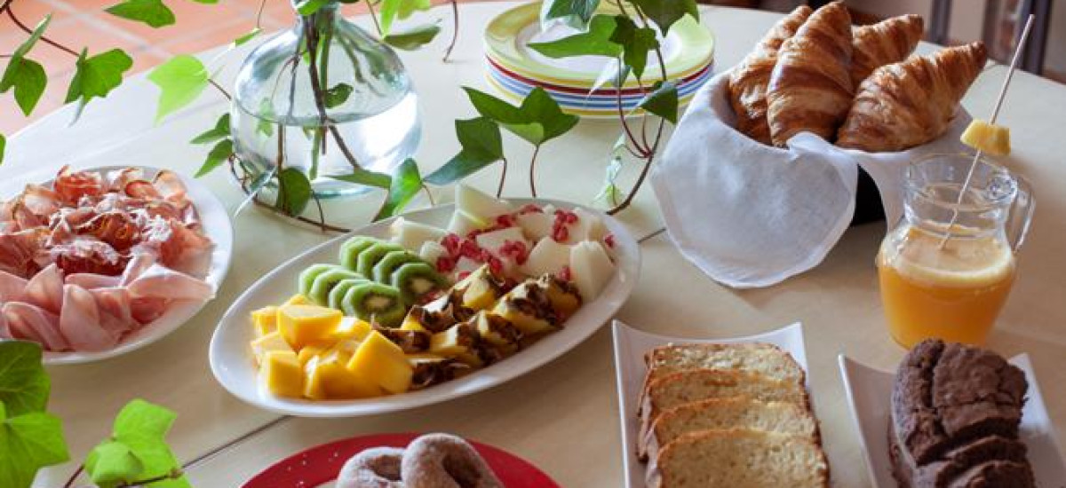 Rusticae Huesca charming Hotel Barosse breakfast