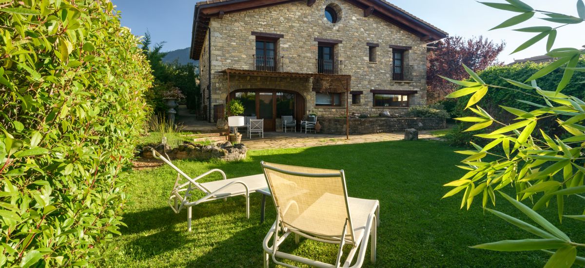 Hotel Barosse Jaca Huesca Pirineo Garden Hotel Barosse hammock