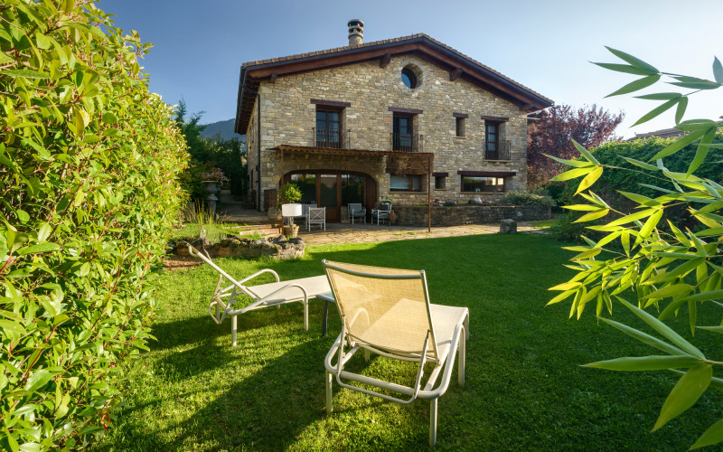 Hotel Barosse Jaca Huesca Pirineo Garden Hotel Barosse hammock