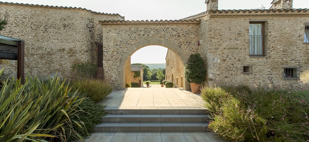 Casa AnaMaria Hotel & Villas
