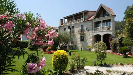 A Casa Antiga do Monte (Padrón, A Coruña )