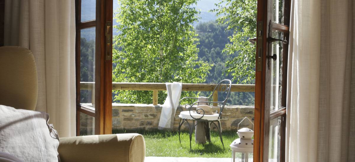 Rusticae Huesca Hotel con encanto Terraza Habitación