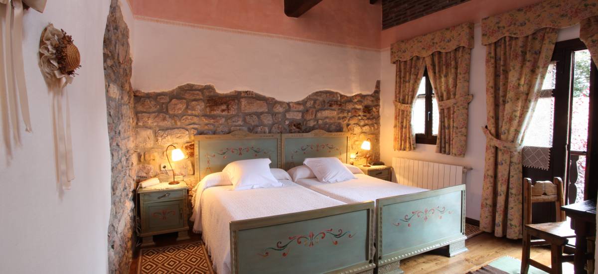 Rusticae Asturias Hotel Casona D'Alevia con vistas Descripción
