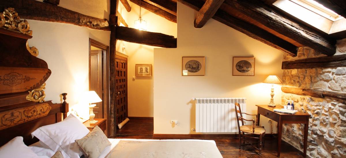 Rusticae Cantabria Hotel Casona de Quintana rural habitación