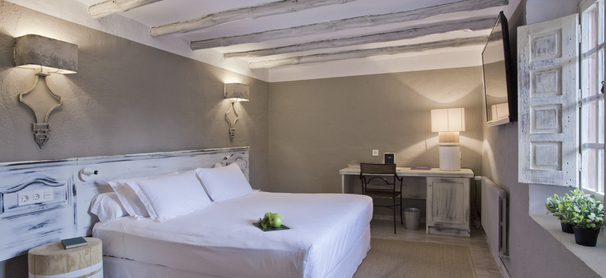 Hotel Pamplona EL Toro Spa habitacion