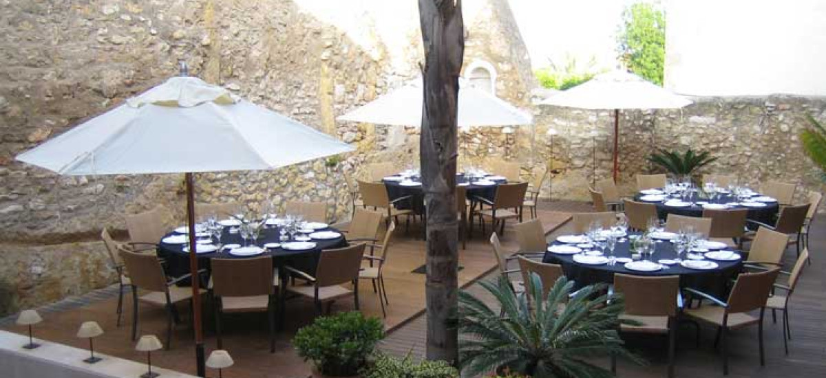 Rusticae Tarragona Hotel Claustre gastronomic terrace