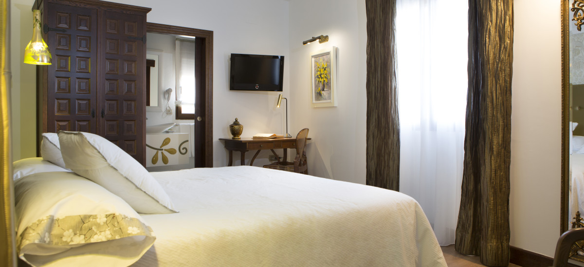 Hotel Hierba Luisa Rusticae room