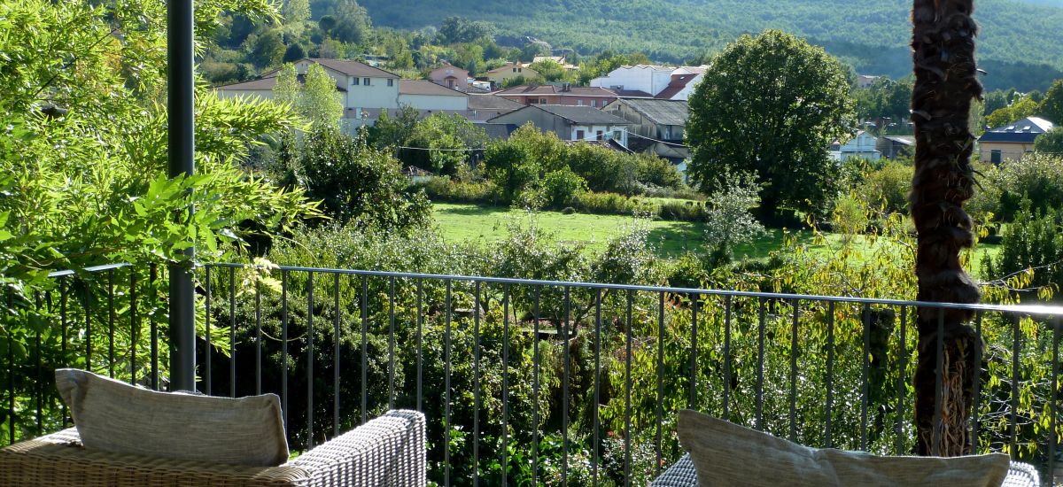 Casa Rural El Jardín del Convento caceres terraza jardin