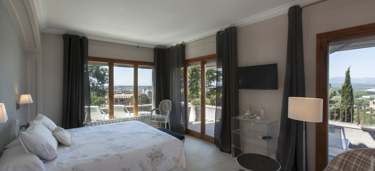 Montjuic Boutique B&B