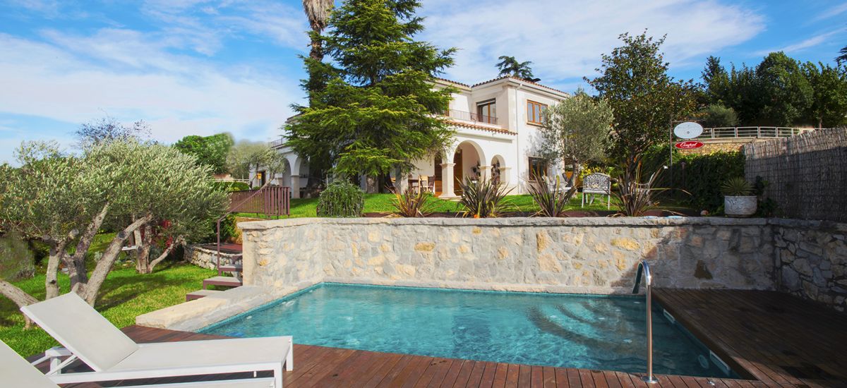 Montjuic Boutique B&B