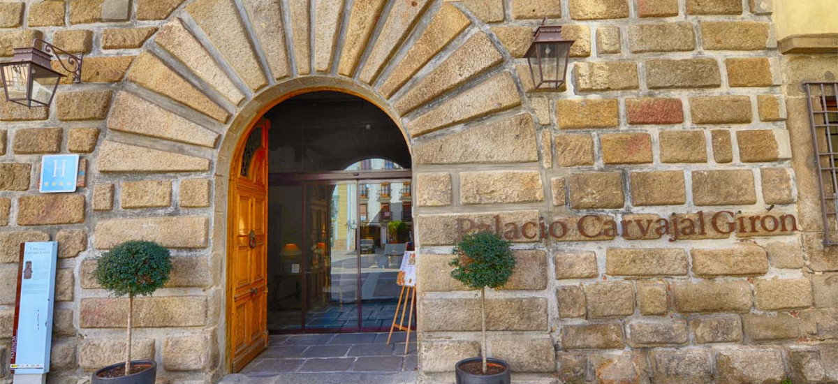 Rusticae Caceres charmingh Hotel Palacio Carvajal Giron